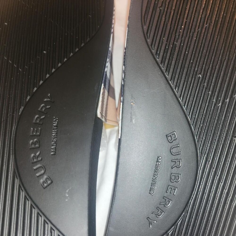 Burberry Men's multi Slides - Picture 4 of 6